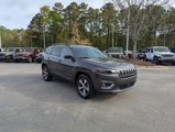 Certified 2022 Jeep Cherokee Limited image 3