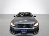 Used 2017 Volkswagen Jetta SE image 3