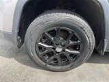 Used 2015 Jeep Cherokee Latitude w/ Comfort/Convenience Group image 2