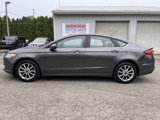 Used 2017 Ford Fusion SE w/ Fusion SE Technology Package image 4