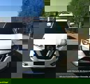 Used 2018 Nissan Rogue SL image 2