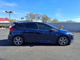 Used 2017 Ford Focus ST image 3