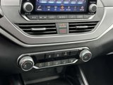 Used 2023 Nissan Altima 2.5 SR image 5