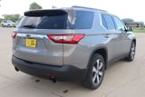 Used 2019 Chevrolet Traverse LT w/ LT Premium Package image 3