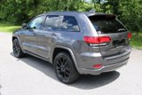 Used 2018 Jeep Grand Cherokee Altitude image 3
