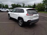 Certified 2022 Jeep Cherokee Limited w/ Mopar Interior Package image 3