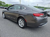 Used 2015 Chrysler 200 Limited w/ Convenience Group image 5