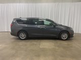Used 2023 Chrysler Voyager LX image 2