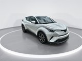 Used 2018 Toyota C-HR XLE image 2
