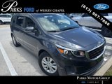 Used 2017 Kia Sedona LX w/ LX Essentials Premium Package image 3