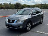 Used 2015 Nissan Pathfinder Platinum w/ Family Entertainment Package image 3