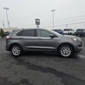 Used 2023 Ford Edge SEL image 5