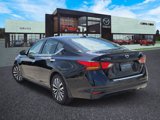 Used 2023 Nissan Altima 2.5 SV image 5
