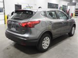Used 2018 Nissan Rogue Sport S image 2