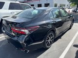 Used 2023 Toyota Camry SE image 3