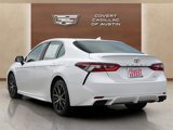 Used 2023 Toyota Camry SE image 3
