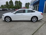 Used 2017 Chevrolet Malibu Hybrid w/ Leather Package image 2