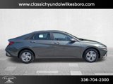 New 2025 Hyundai Elantra SE image 4