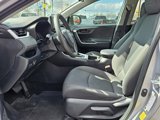 Used 2021 Toyota RAV4 LE image 3
