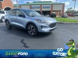 Used 2022 Ford Escape SE w/ SE Sport Appearance Package image 2
