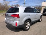 Used 2015 Kia Sorento LX image 5