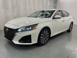 Used 2023 Nissan Altima 2.5 SV image 4