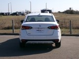 Used 2022 Nissan Versa SV image 6