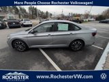 Used 2024 Volkswagen Jetta Sport image 3