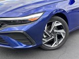 Used 2024 Hyundai Elantra Limited image 2