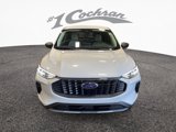 New 2025 Ford Escape Active image 2