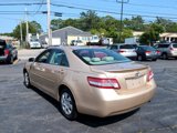 Used 2010 Toyota Camry LE image 5