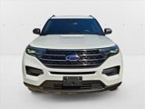 Used 2020 Ford Explorer XLT image 2