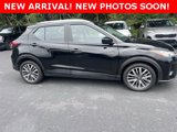 Used 2021 Nissan Kicks SV image 4