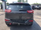 Used 2015 Jeep Cherokee Trailhawk image 4