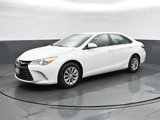 Used 2015 Toyota Camry LE image 3