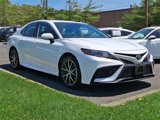 Used 2023 Toyota Camry SE image 3