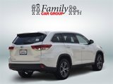 Used 2019 Toyota Highlander LE image 4