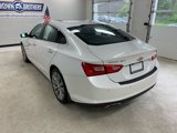 Used 2018 Chevrolet Malibu Premier w/ Premier Sun and Wheel Package image 4