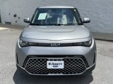 Used 2023 Kia Soul EX image 2