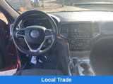 Used 2019 Jeep Grand Cherokee Laredo w/ 18" Wheel & 8.4" Radio Group image 4