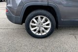 Used 2016 Jeep Cherokee Limited image 4