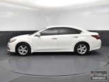 Used 2018 Nissan Altima 2.5 S w/ S Convenience Package image 3