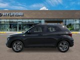 New 2025 Hyundai Venue SEL image 3