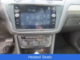 Used 2019 Volkswagen Tiguan SE w/ Panoramic Sunroof Package image 3