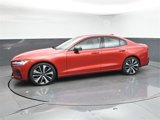 Used 2022 Volvo S60 B5 Momentum w/ Premium Package image 4