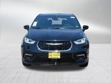 New 2025 Chrysler Pacifica Select image 2