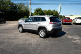 Used 2019 Jeep Cherokee Latitude w/ Popular Appearance Group image 5