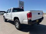 Used 2017 Toyota Tacoma 2WD Access Cab image 5