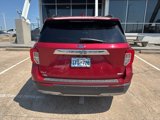 Used 2020 Ford Explorer XLT w/ Equipment Group 202A image 4