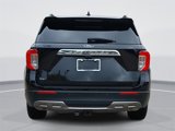 Used 2022 Ford Explorer XLT w/ Equipment Group 202A image 6